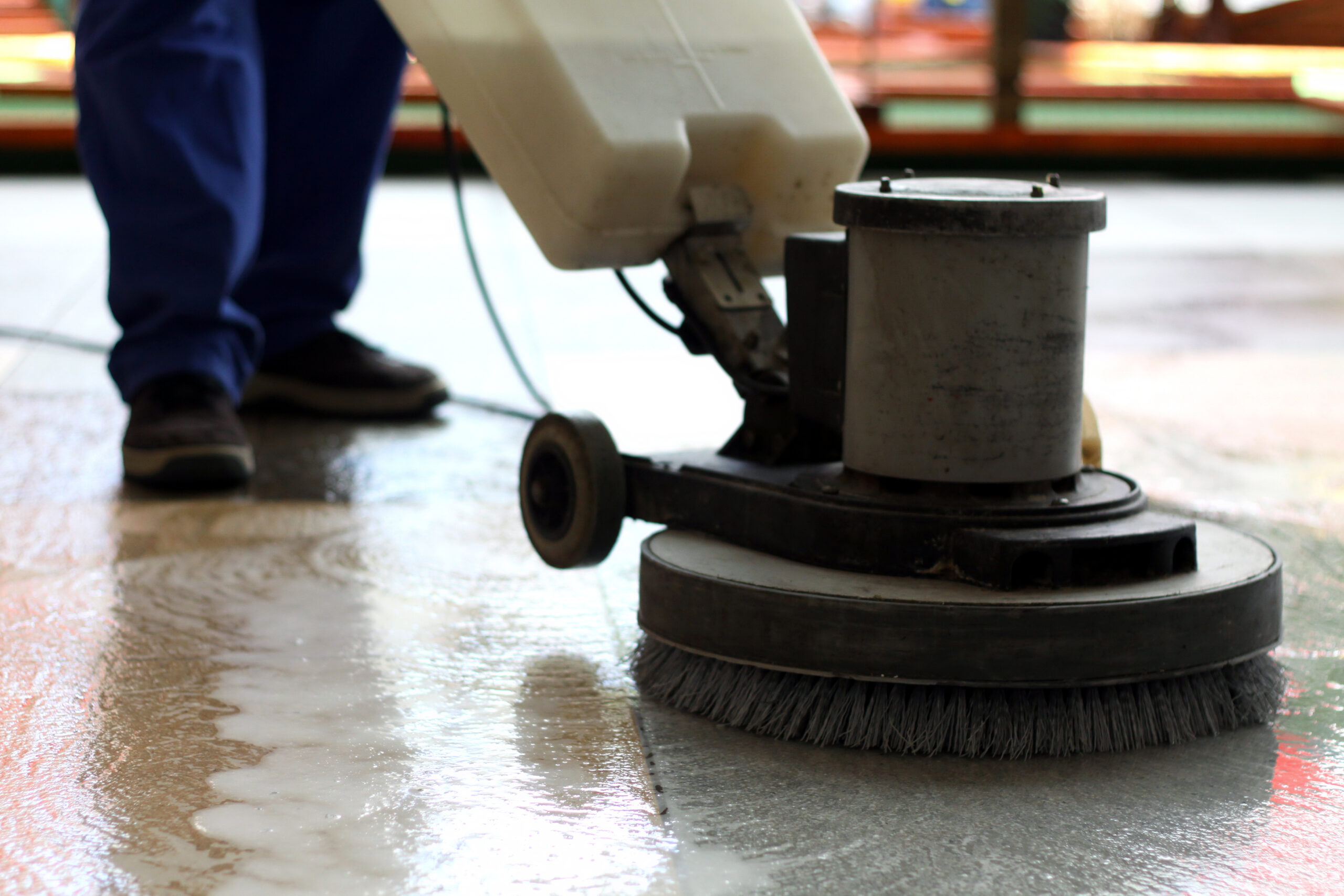 cleaning-machine-washing-the-floor-in-a-shopping-m-2023-11-27-05-22-22-utc(1)